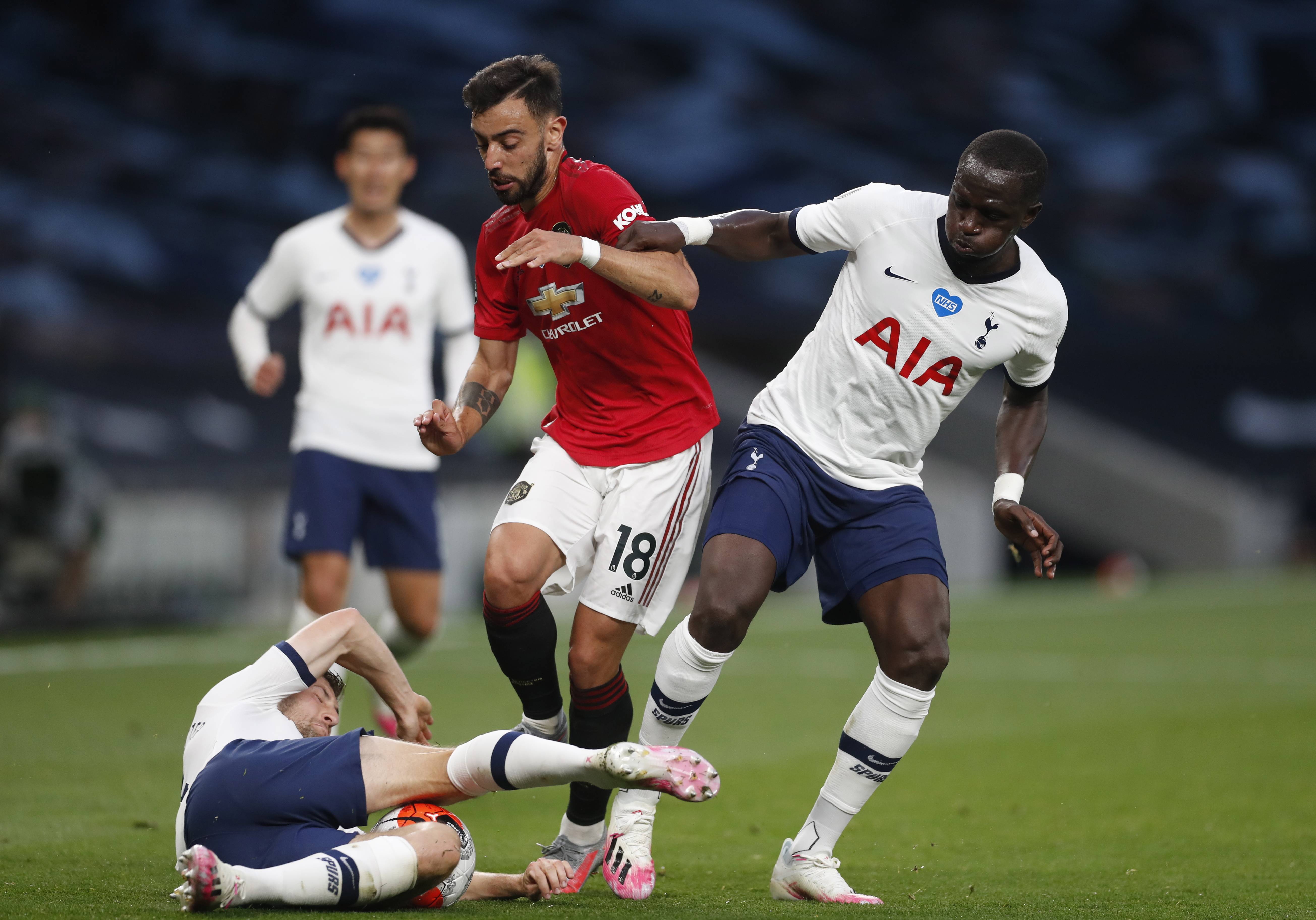 時發揮作用 時發揮作用